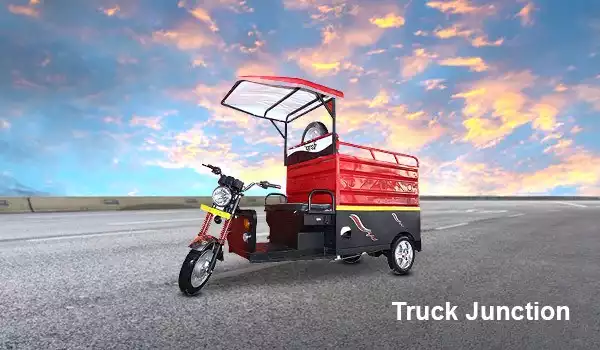 Udaan Battery Operated E Rickshaw Loader 2350/Electric