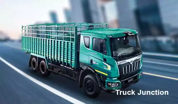 Mahindra Blazo X 28 Truck