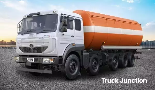 Tata Signa 4225.T